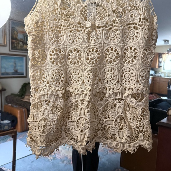 Ultra Pink 100% Cotton Crochet Lace Bohemian Free-Spirited Earthy Cream Tank Top - Picture 4 of 5